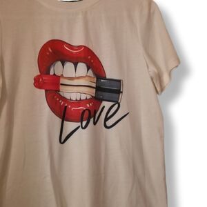 SHEIN Size M Red Lips White Short Sleeve T-Shirt